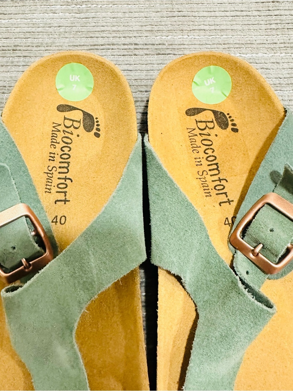 Biocomfort Suede Clogs Mules Shoes Green Mint Sage Made in Spain Women's Size 9 - Picture 7 of 9